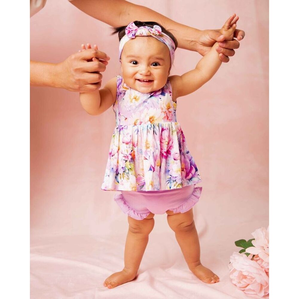 Bums & Roses  Bloom Service Sleeveless Peplum Top Set, Multicolor